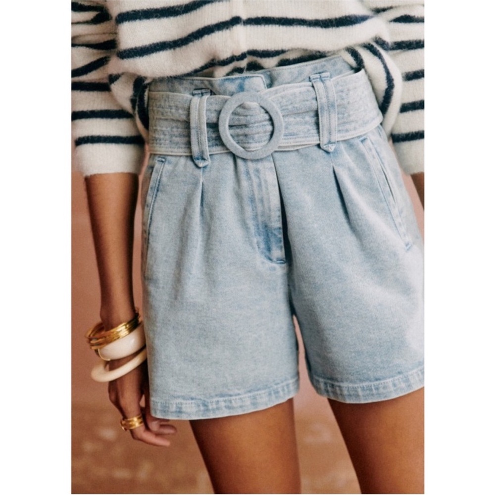 Stylish Denim Women's Shorts